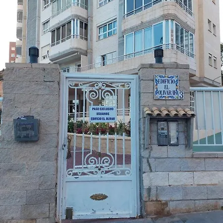 Piso En Primera Linea De Playa En Urbanizacion El Olivar Apartamento *