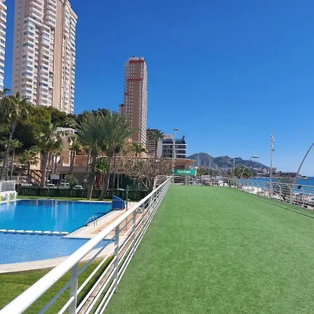 Piso En Primera Linea De Playa En Urbanizacion El Olivar Apartman Benidorm