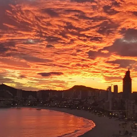 Piso En Primera Linea De Playa En Urbanizacion El Olivar Apartamento *